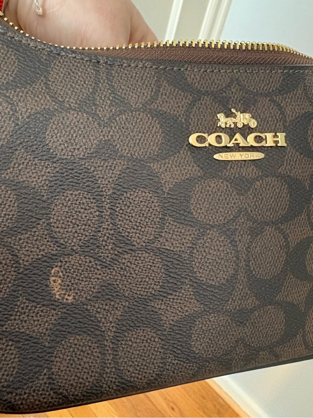 Coach brand new Teri Shoulder bag - Signature Canvas - never used! - Picture 2 of 6
